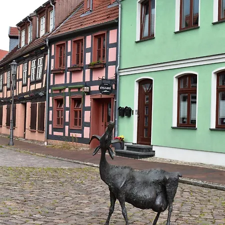 Backbord Im Zentrum Von Apartmán *