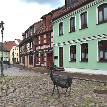 Backbord Im Zentrum Von Apartmán